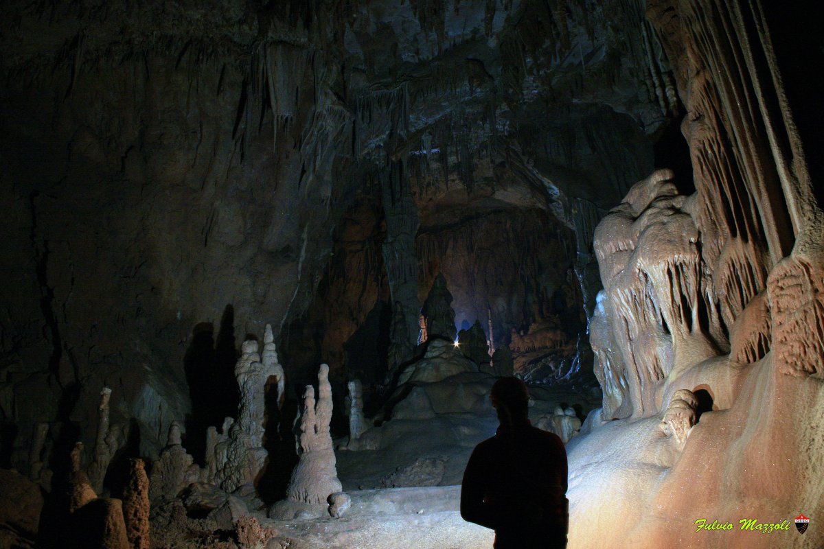 grotta-del-paranco-5